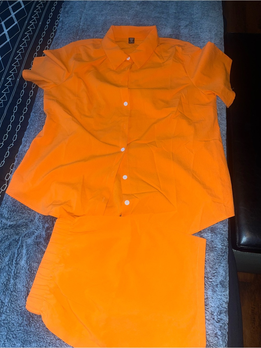 SHEIN Curve 1XL Orange Button-Up Top - Picture 2 of 5